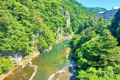 夏休みの家族旅行におすすめ!穴場の鬼怒川エリアで涼を楽しむ旅を